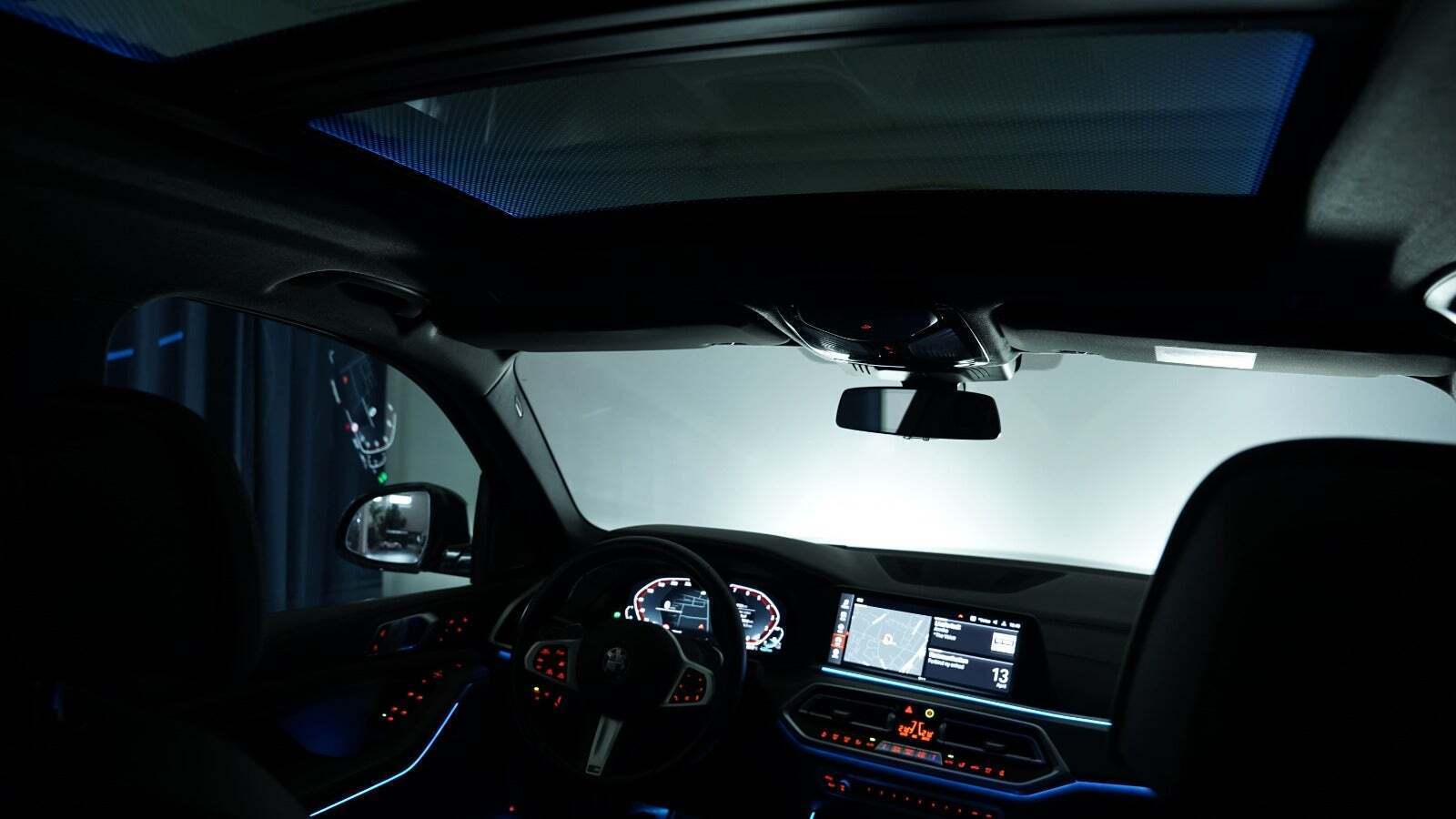 Sort BMW X5 fra 2021