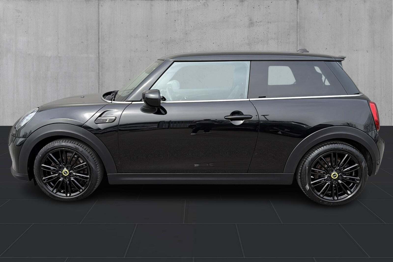Mini Cooper SE Yours Trim