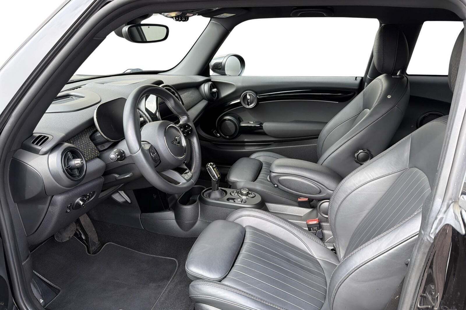 Mini Cooper SE Yours Trim