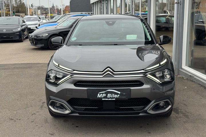 Grå Citroën C4 fra 2021