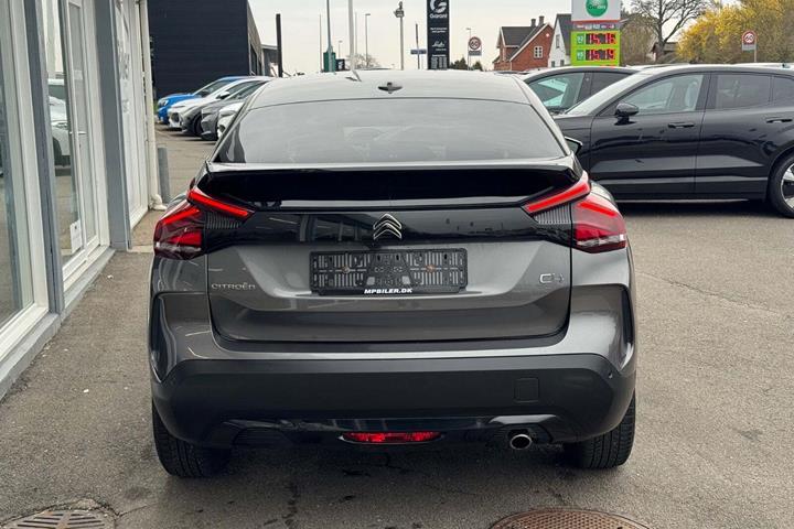 Grå Citroën C4 fra 2021