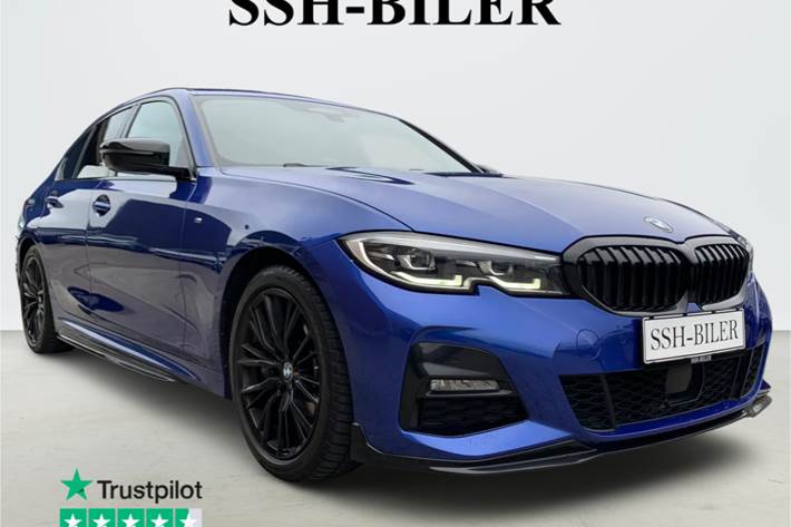 Blå BMW 330i fra 2019