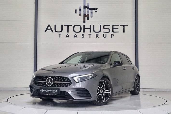 Grå Mercedes A250 fra 2018