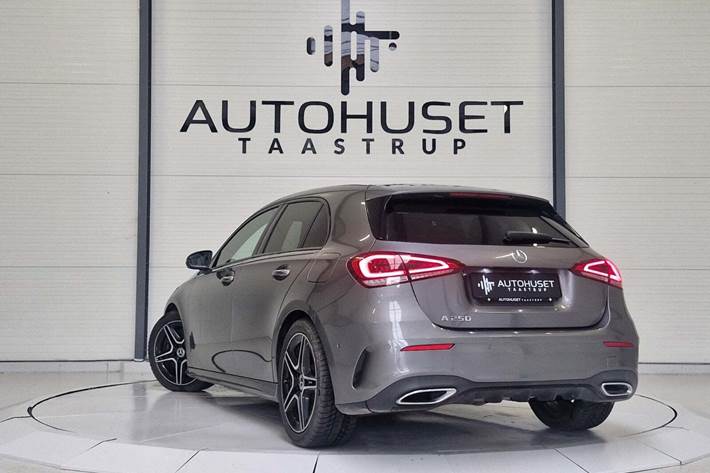 Grå Mercedes A250 fra 2018