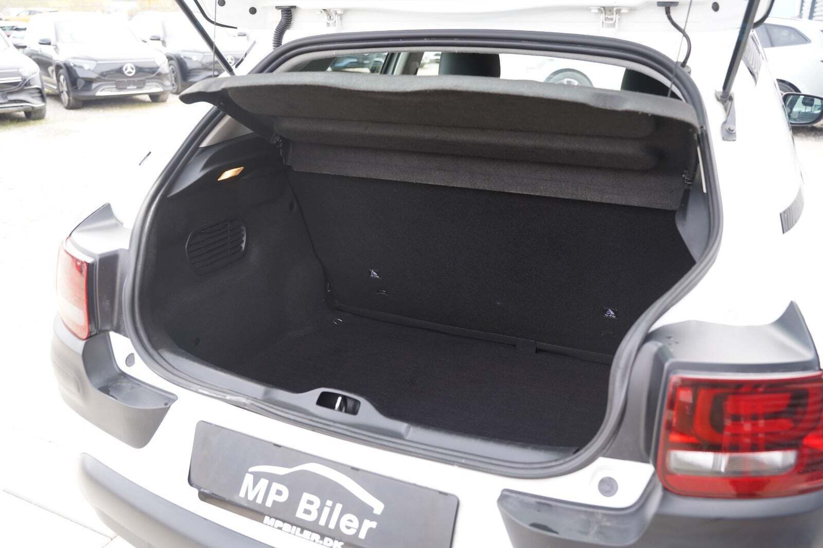 Hvid Citroën C4 Cactus fra 2015