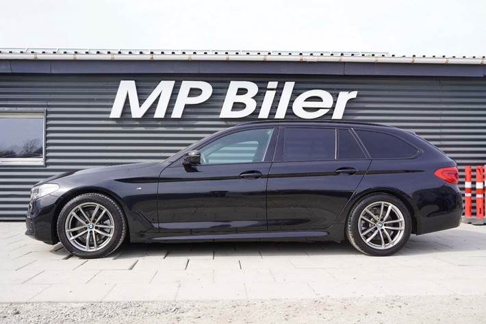 Sort BMW 520d fra 2019