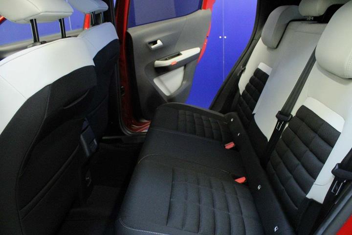 Rød Citroën e-C3 Aircross fra 2025