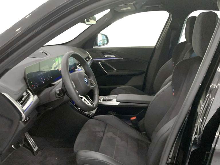 BMW iX1 xDrive30 M-Sport
