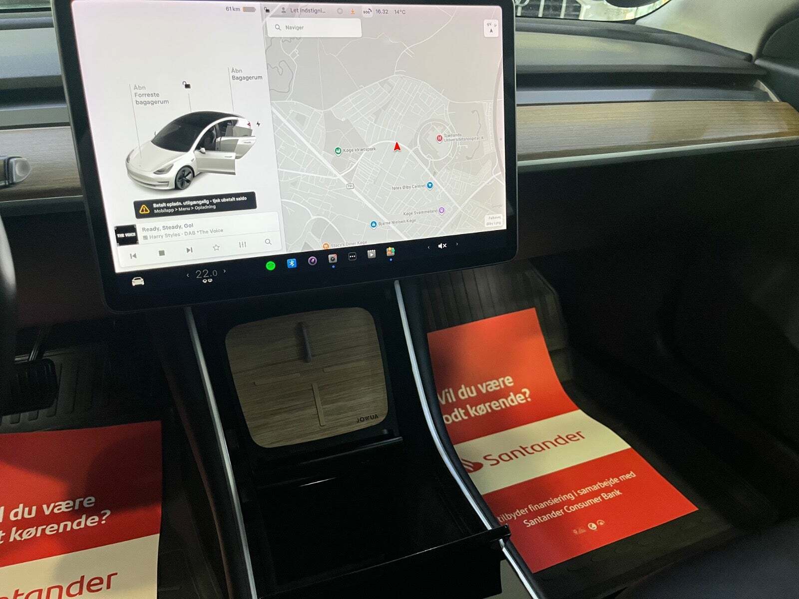 Hvid Tesla Model 3 fra 2019