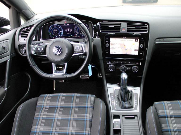 VW Golf VII 1,4 GTE DSG