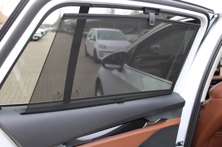 Hvid Skoda Enyaq fra 2022