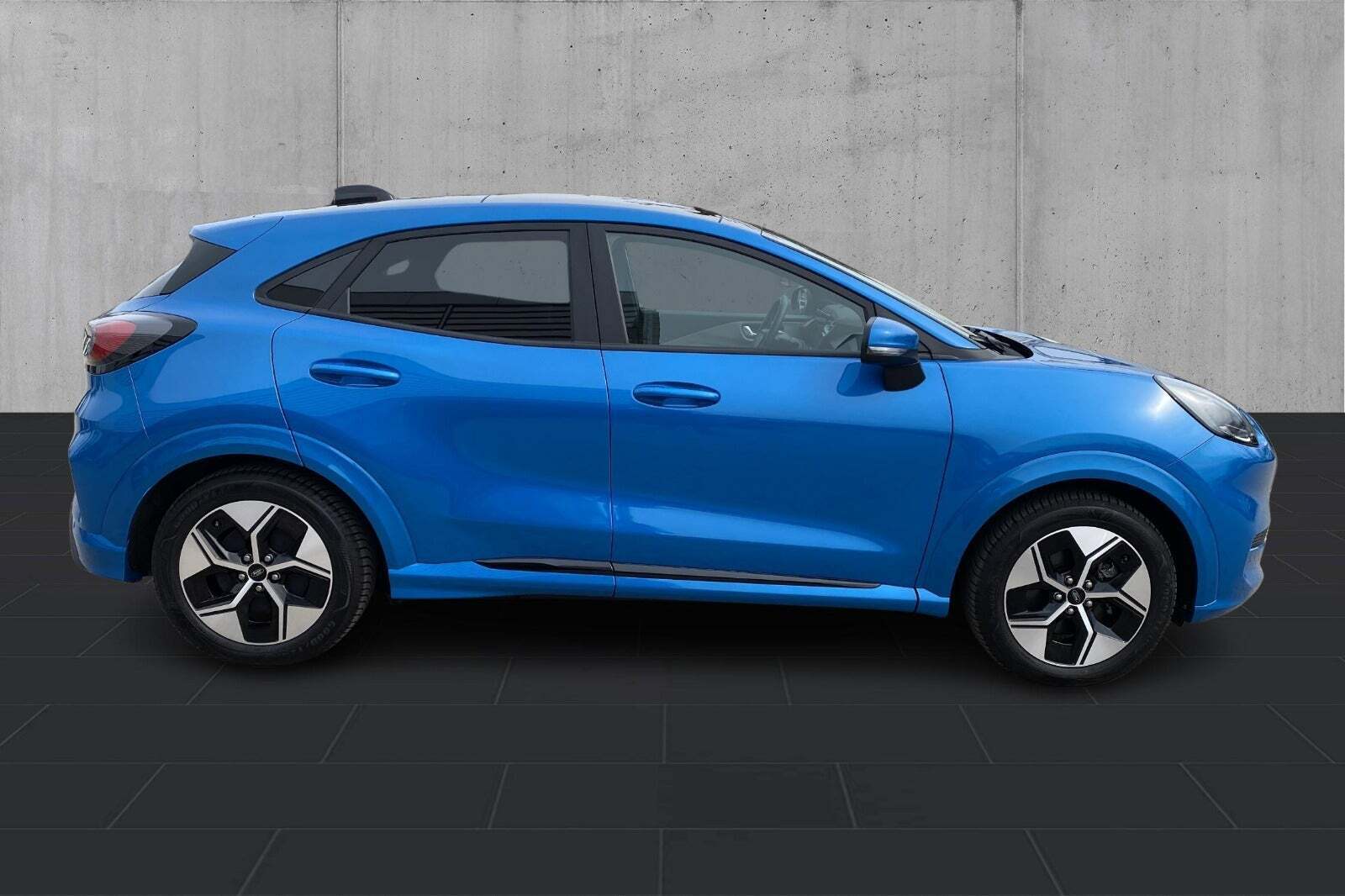 Blå Ford Puma fra 2025