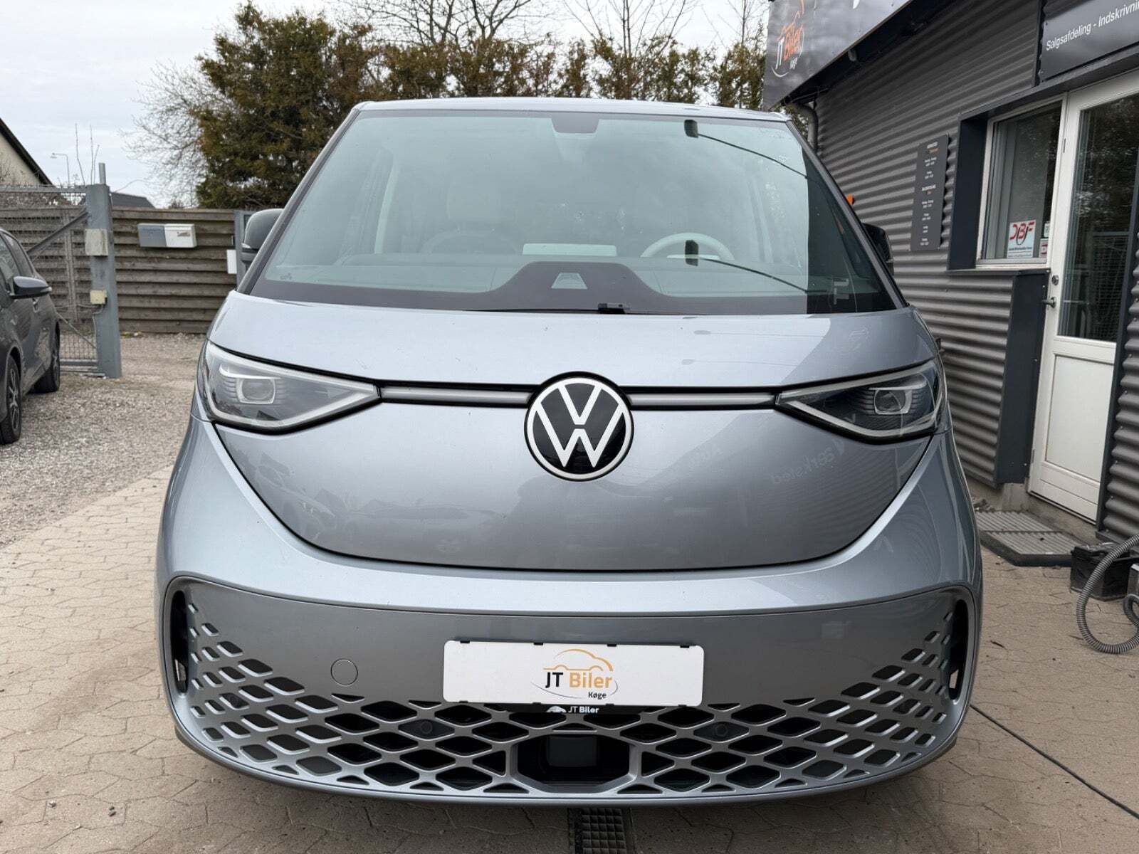 VW ID.Buzz 77 Pro SWB