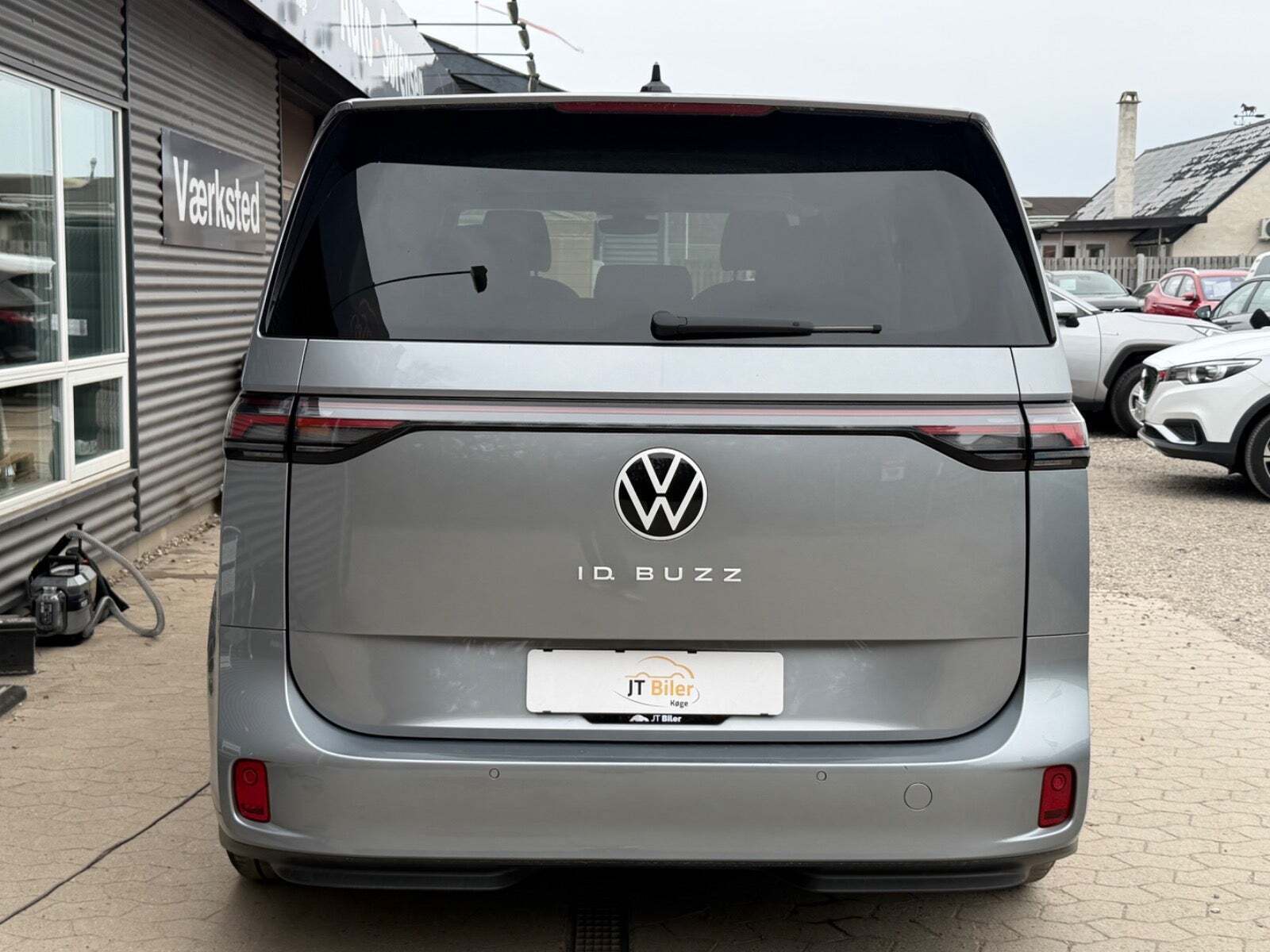 VW ID.Buzz 77 Pro SWB