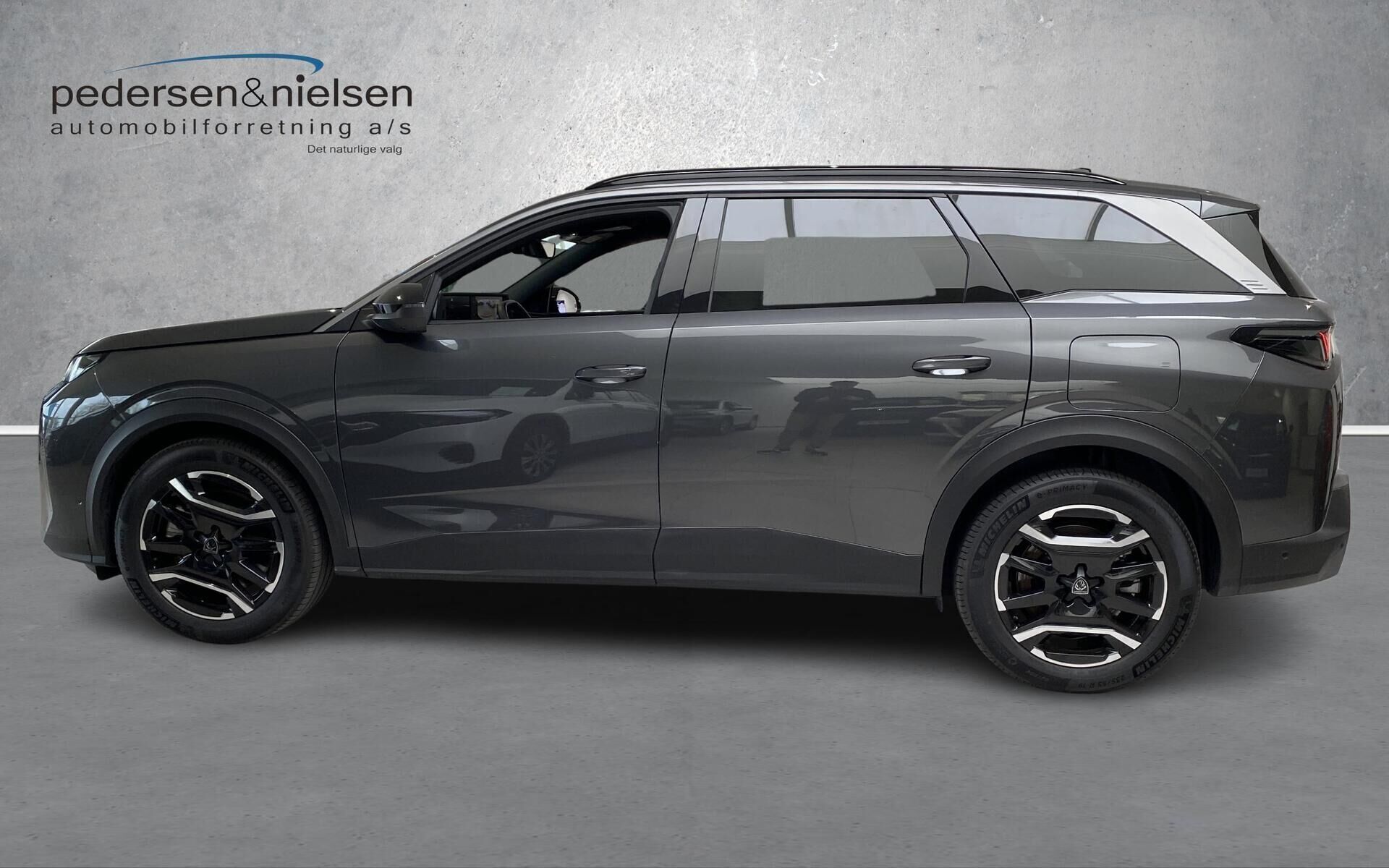 Peugeot e-5008 EL Allure 210HK 5d Aut.