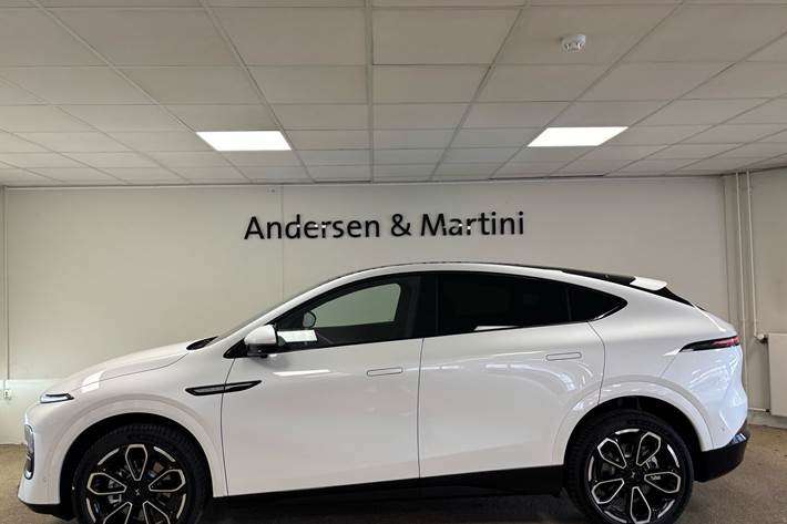 Hvid Xpeng G6 fra 2026