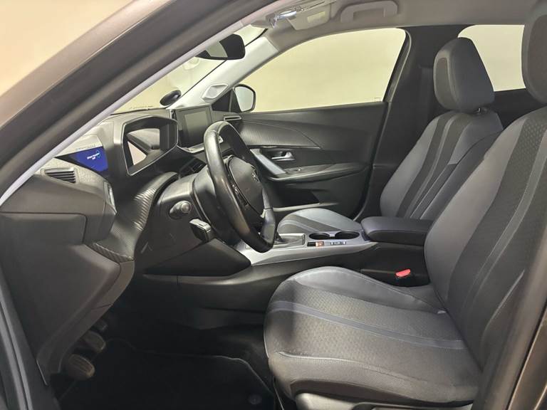 Peugeot 2008 1,2 PureTech Evolution 130HK 5d