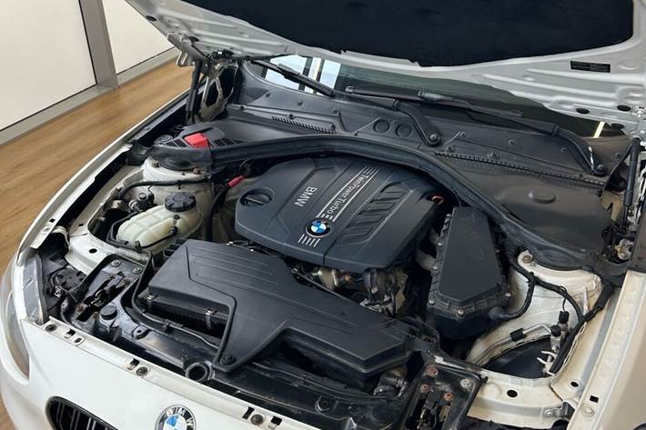 Hvid BMW 116d fra 2013