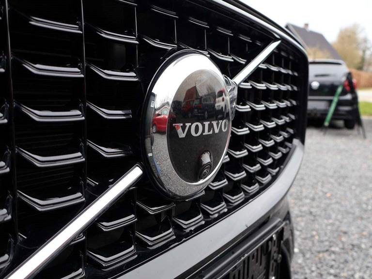 Volvo XC60 2,0 T8 ReCharge Ultimate Dark aut. AWD