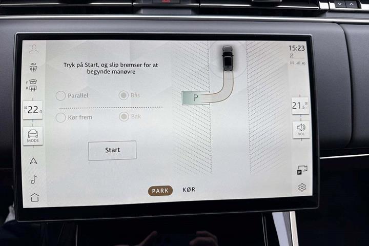 Grå Land Rover Range Rover sport fra 2025