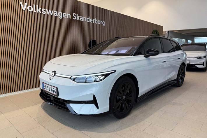 Hvid VW ID.7 fra 2025