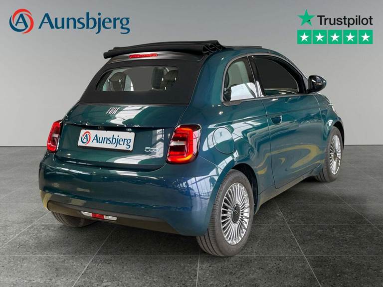 Fiat 500e 42 Icon Cabrio