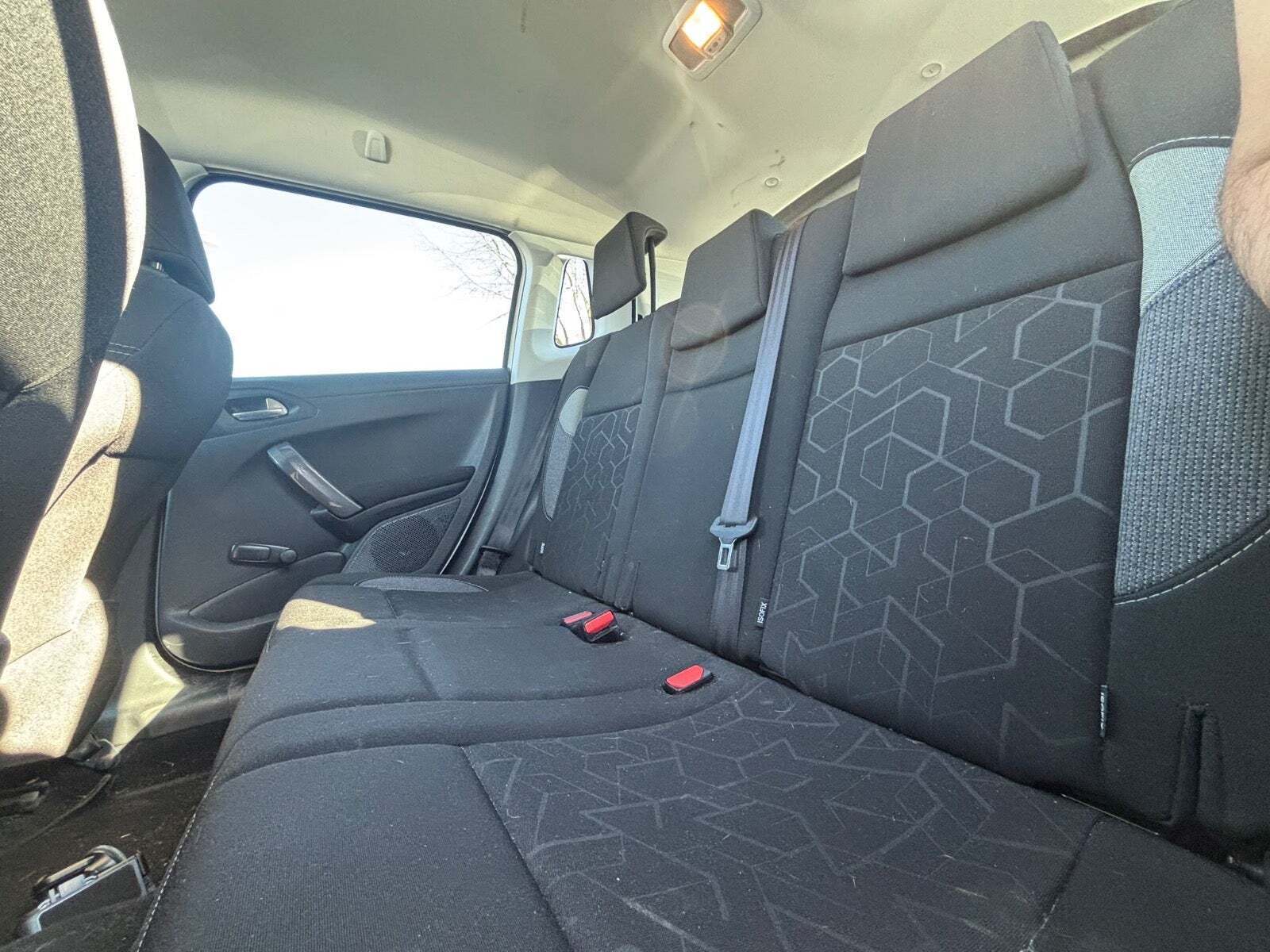 undefined Peugeot 2008 fra 2016
