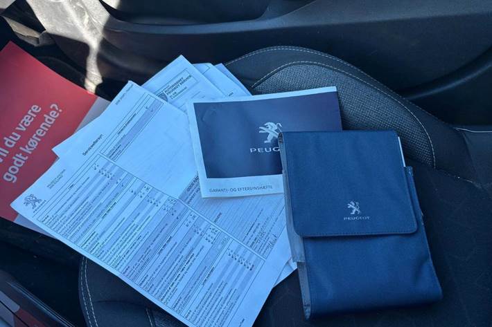 undefined Peugeot 2008 fra 2016