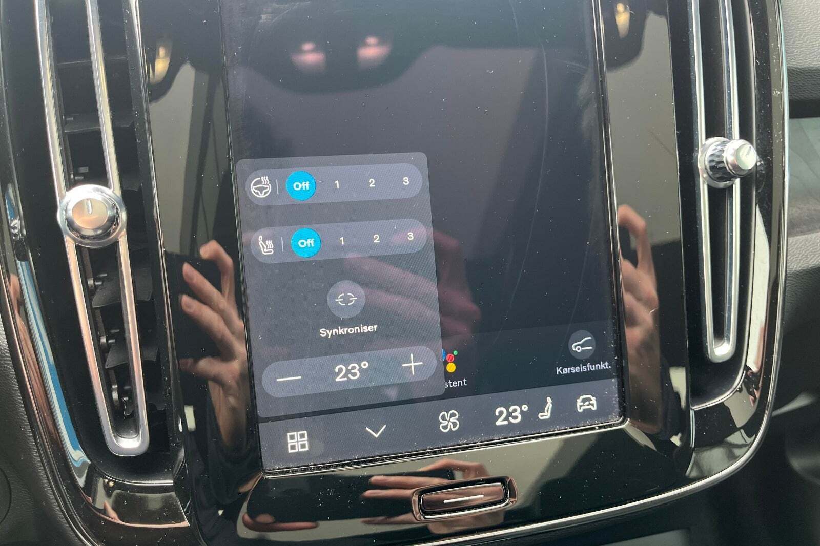 Sort Volvo C40 fra 2022