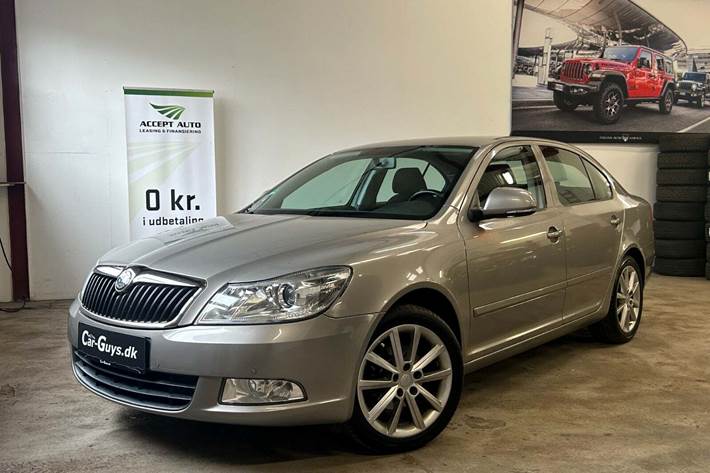 undefined Skoda Octavia fra 2011 set udefra