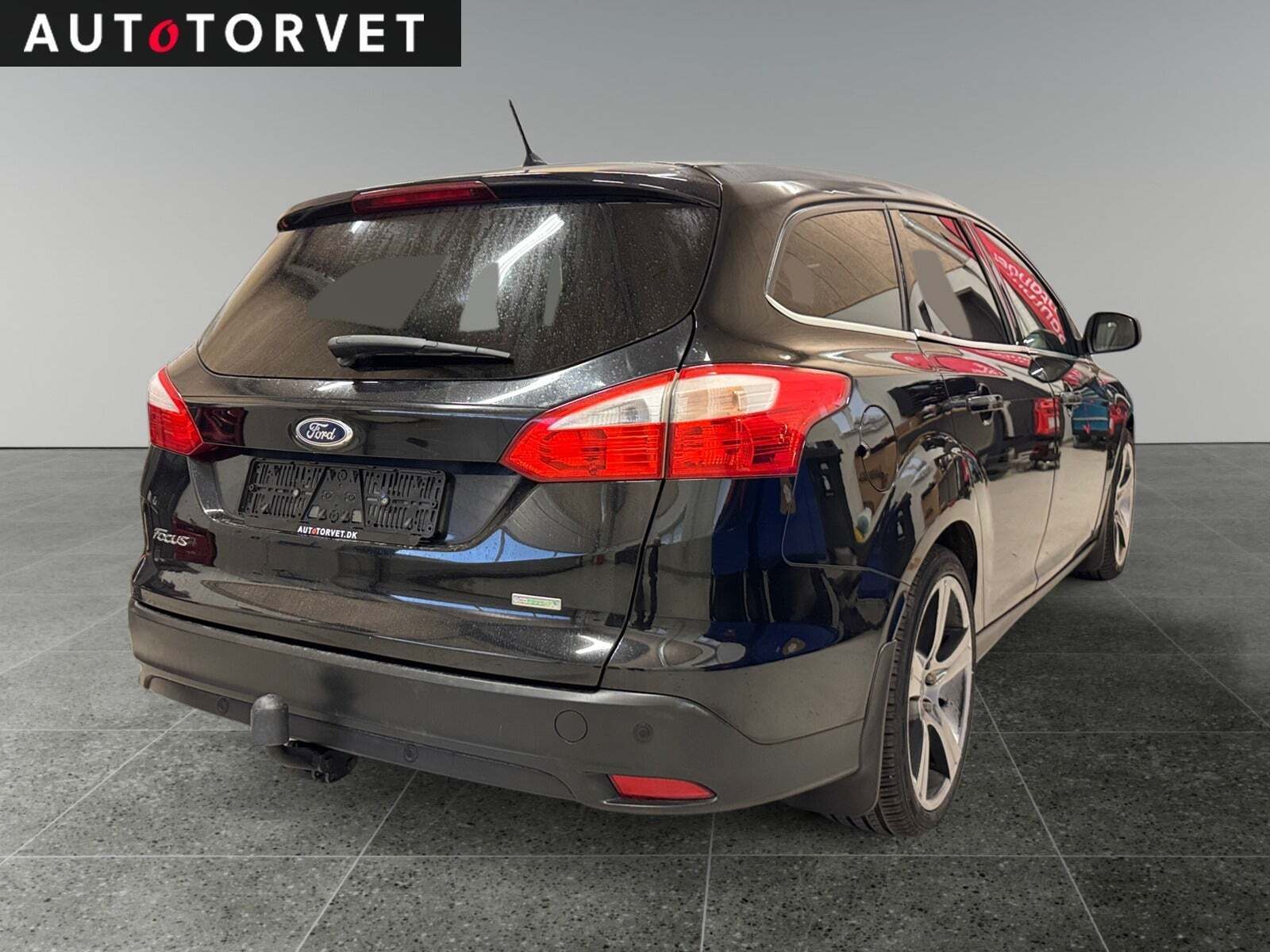 Sort Ford Focus fra 2013