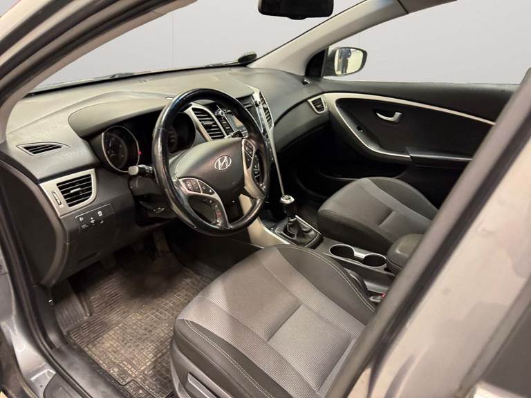 Hyundai i30 1,6 CRDi 110 Premium