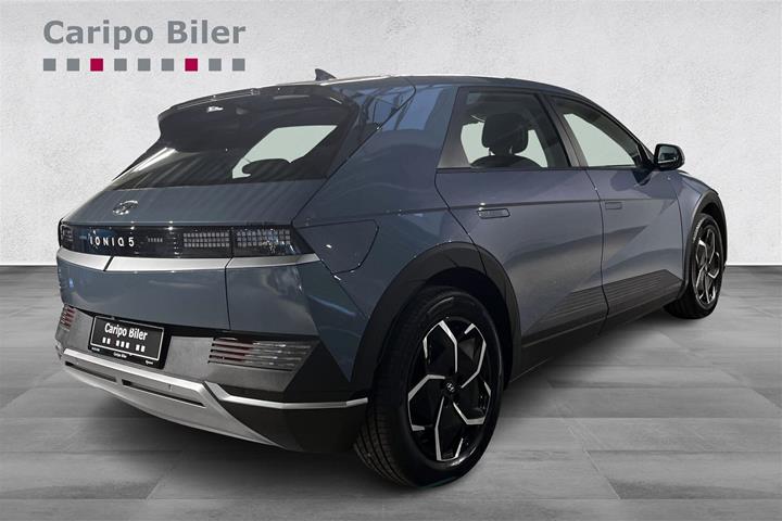 Blå Hyundai Ioniq 5 fra 2021