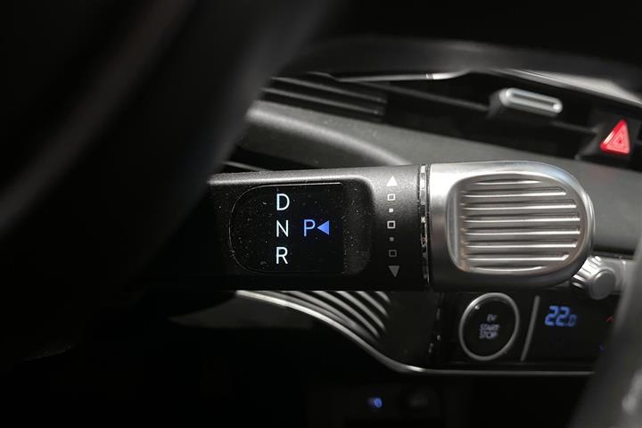 Blå Hyundai Ioniq 5 fra 2021