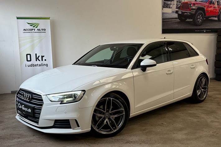 undefined Audi A3 fra 2017 set udefra