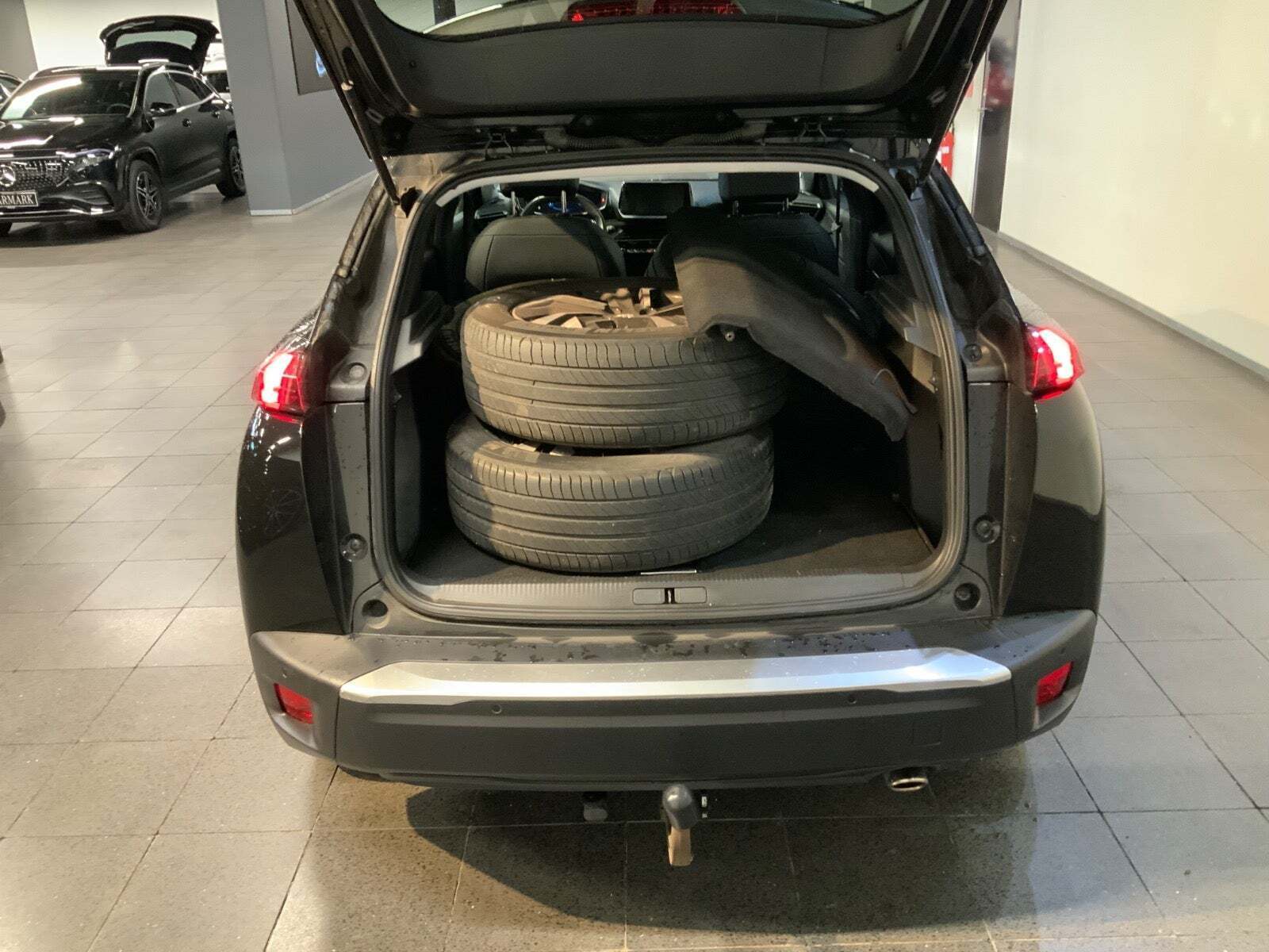 Peugeot 2008 1,5 BlueHDi 130 Edition:210+ EAT8