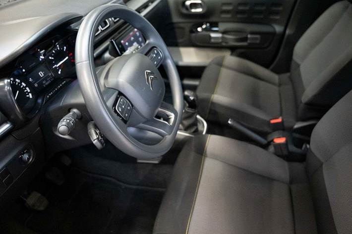 Grå Citroën C3 fra 2023