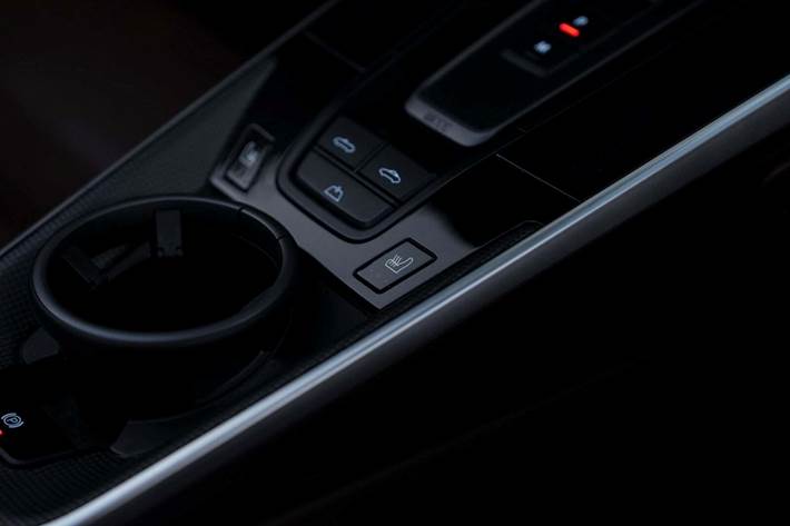 Blå Porsche 911 Carrera 4S fra 2020