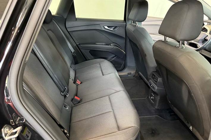 Sort Audi Q4 e-tron fra 2024