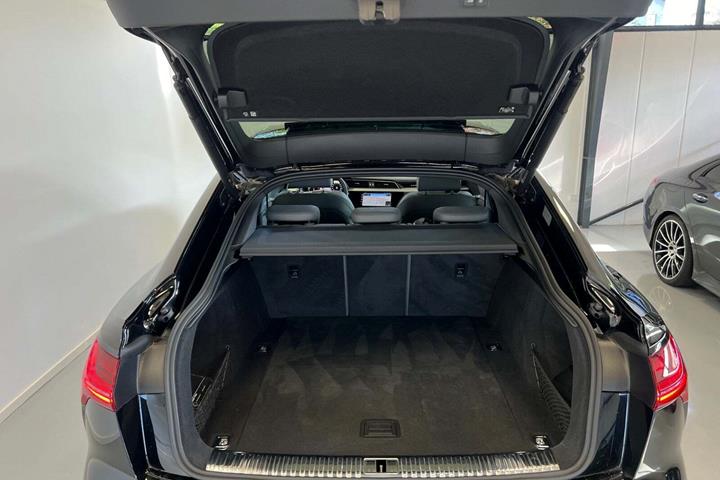Sort Audi e-tron fra 2021