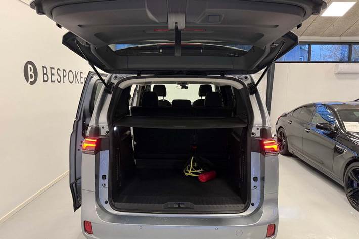 Sølv VW ID.Buzz fra 2023