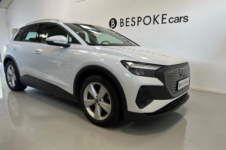 Hvid Audi Q4 e-tron fra 2022