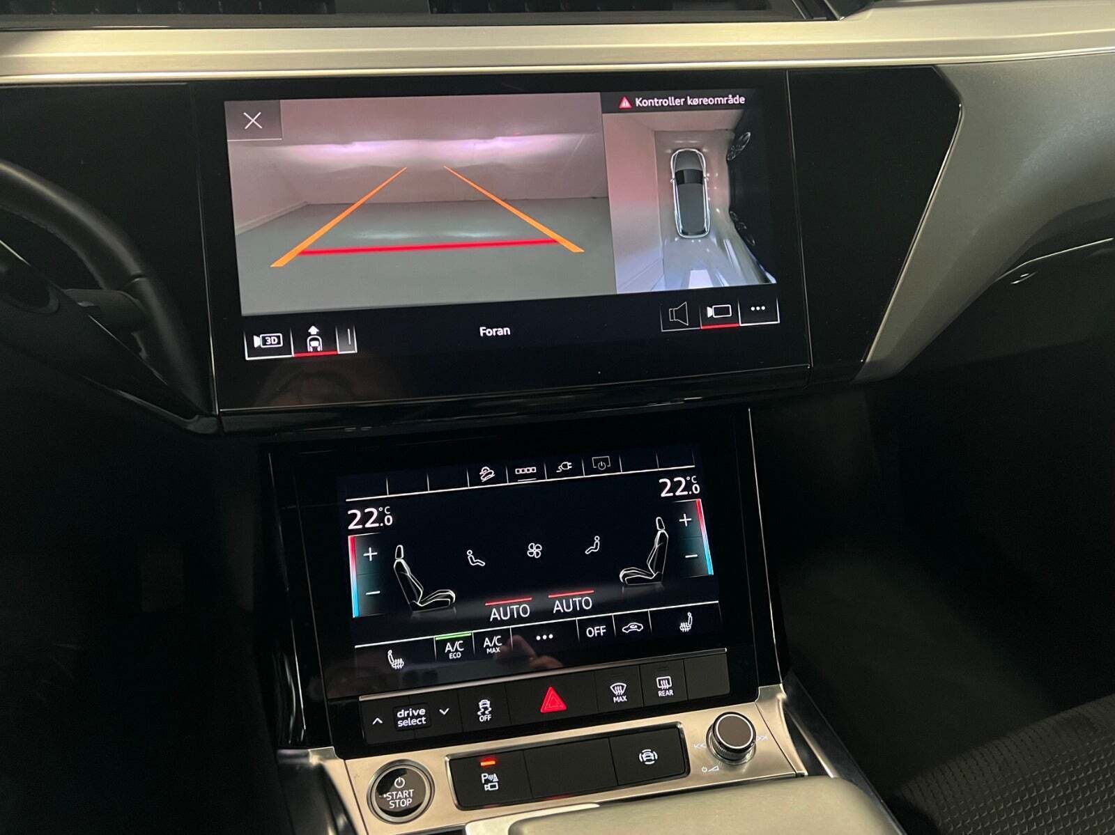 Rød Audi e-tron fra 2021