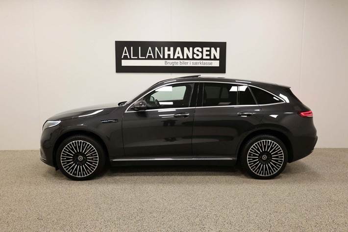 Sort Mercedes EQC400 fra 2020