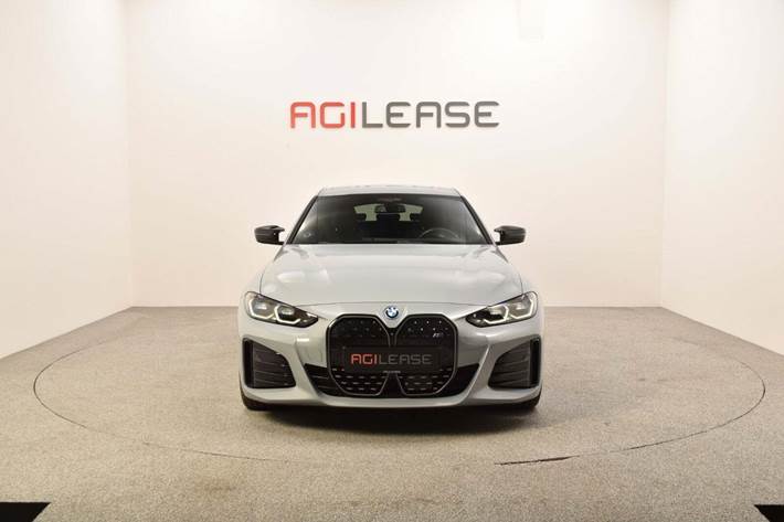 Grå BMW i4 fra 2022