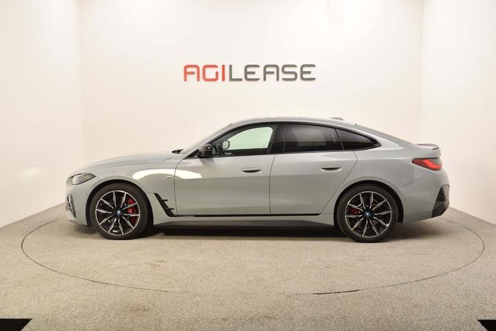 Grå BMW i4 fra 2022