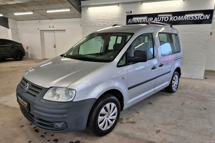 Sølv VW Caddy fra 2005