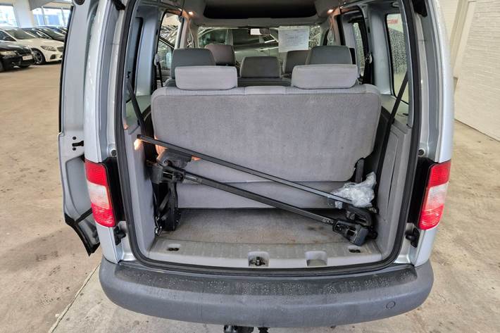 Sølv VW Caddy fra 2005