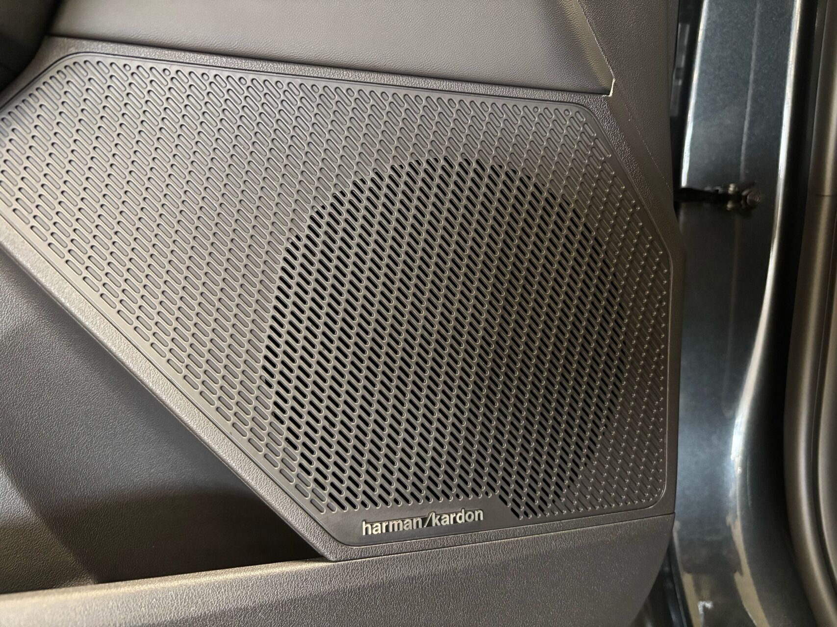 Grå Kia EV5 fra 2026