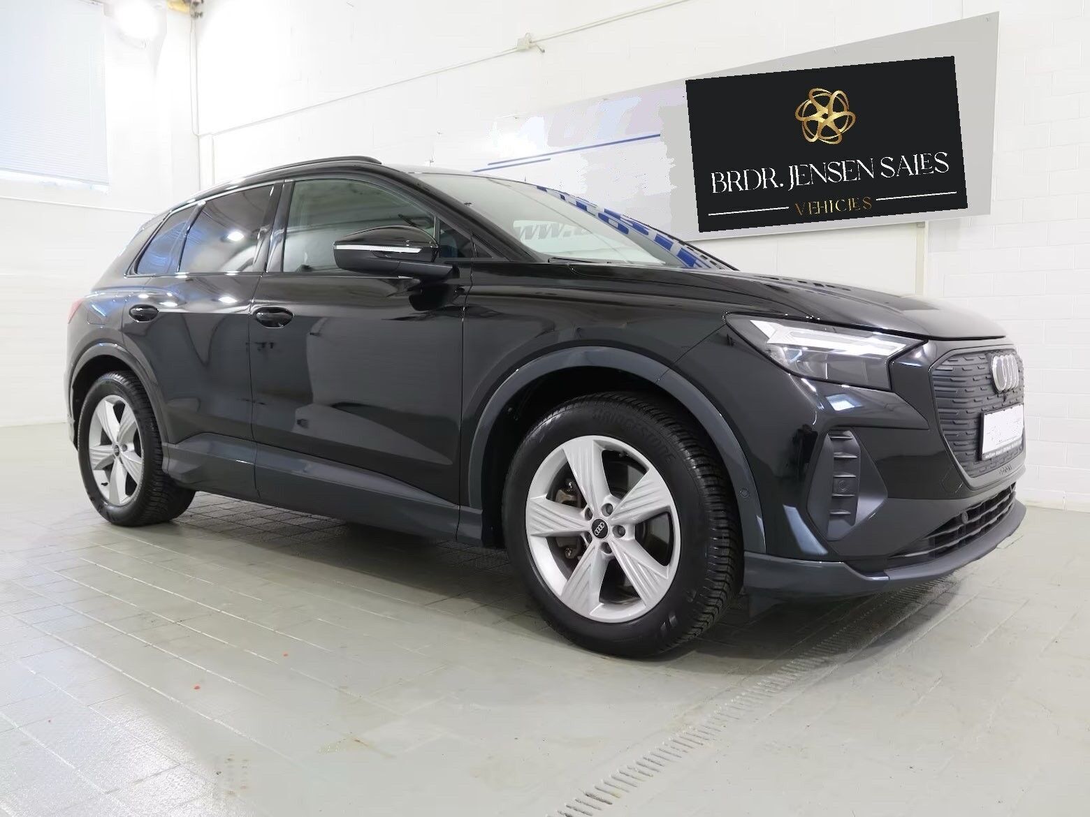 Sort Audi Q4 fra 2023